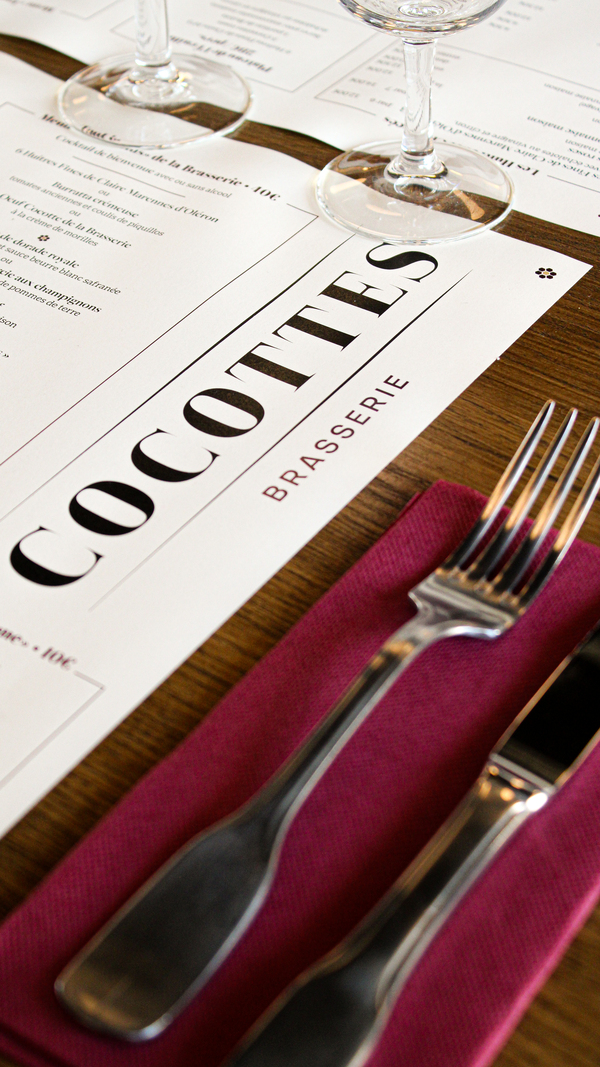 graphisme pour la communication de la brasserie Cocottes
